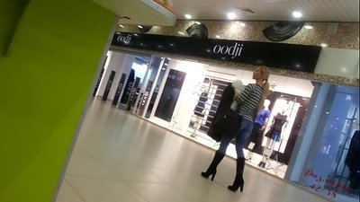 אפרוח מגניב בסופר.